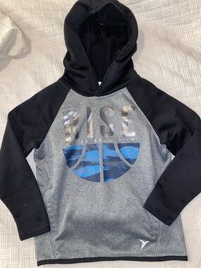 Old navy active Kids' Rise Graphic Hoodie Sweatshirt - Black & Gray size 5